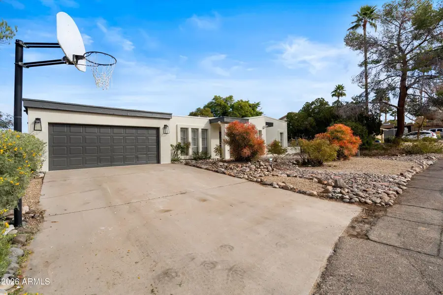 1155 E Village Circle Drive N, Phoenix, AZ 85022 - Image #3