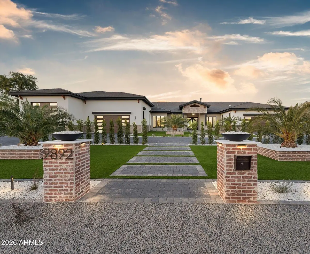 9892 E Charter Oak Road, Scottsdale, AZ 85260 - Image #1