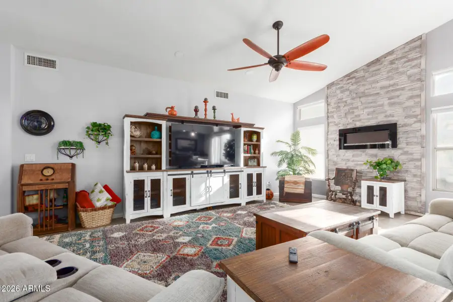 21009 N 16th Way, Phoenix, AZ 85024 - Image #3