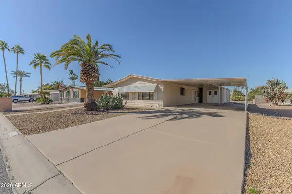 25428 S Wyoming Avenue, Sun Lakes, AZ 85248