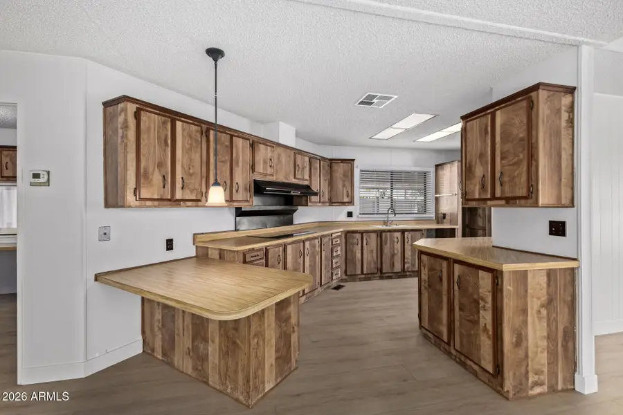 25428 S Wyoming Avenue, Sun Lakes, AZ 85248 - #2