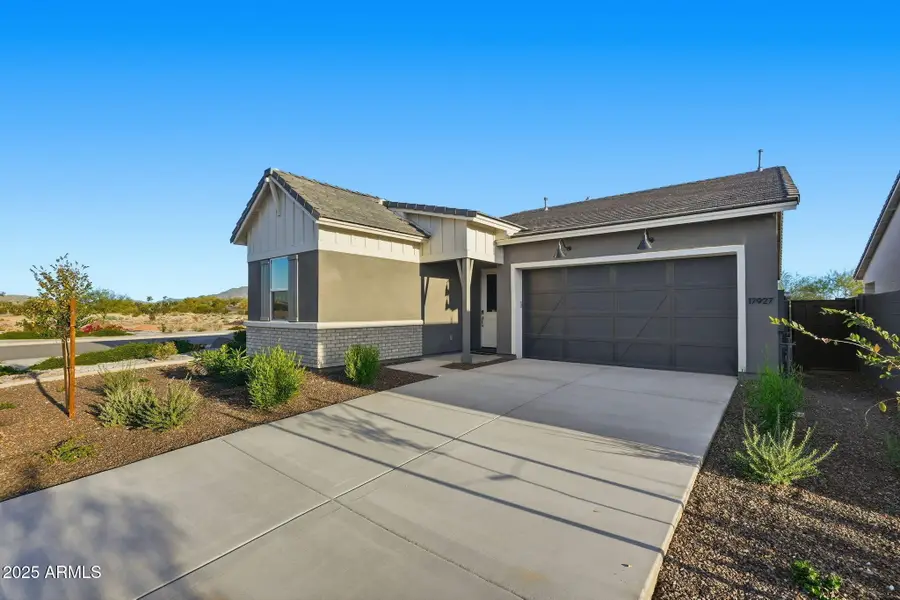 17927 W Long Lake Road, Goodyear, AZ 85338 - #2