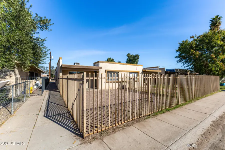 6742 W Palmaire Avenue, Glendale, AZ 85303 - #3