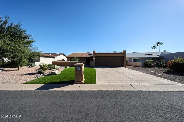 9833 E Watford Way, Sun Lakes, AZ 85248