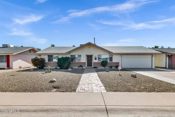 3707 W Caron Street, Phoenix, AZ 85051