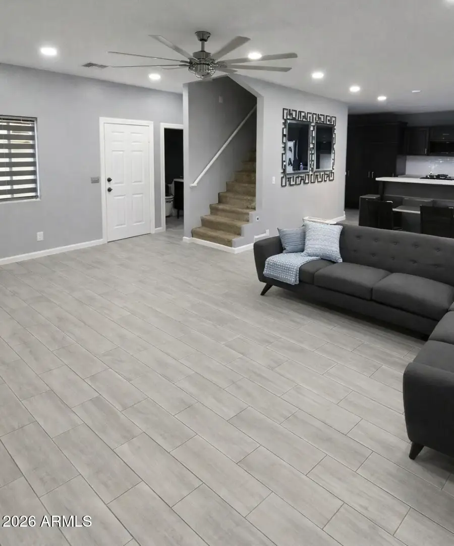 3202 S 66th Lane, Phoenix, AZ 85043 - Image #2