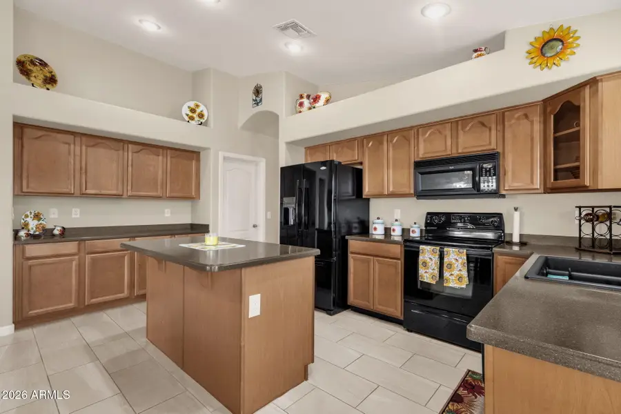 5672 W Manzanita Drive, Glendale, AZ 85302 - Image #3