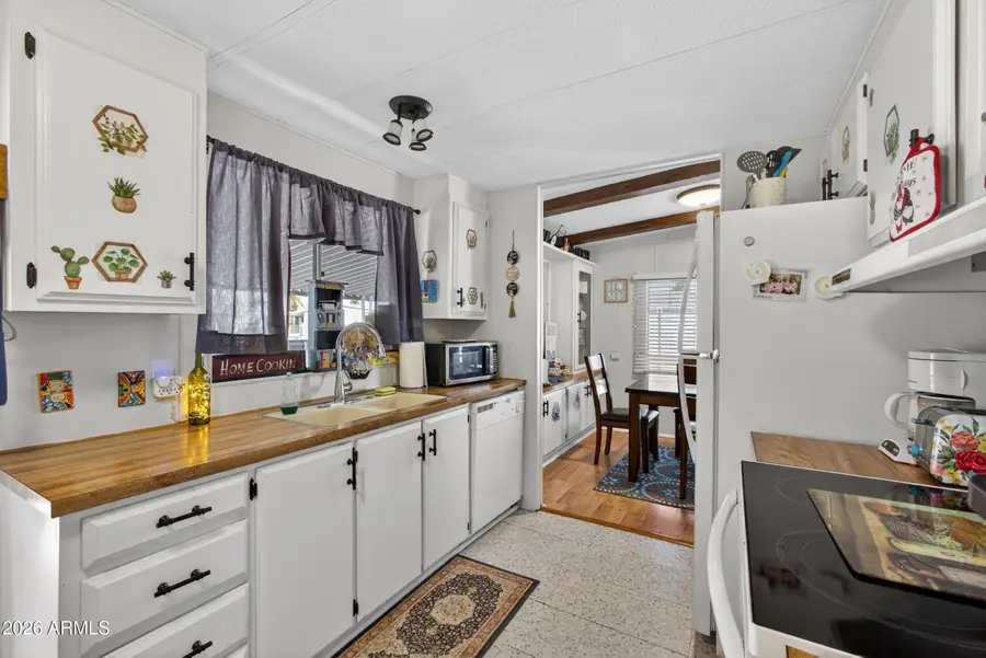 205 S Higley Road #60, Mesa, AZ 85206 - Image #2