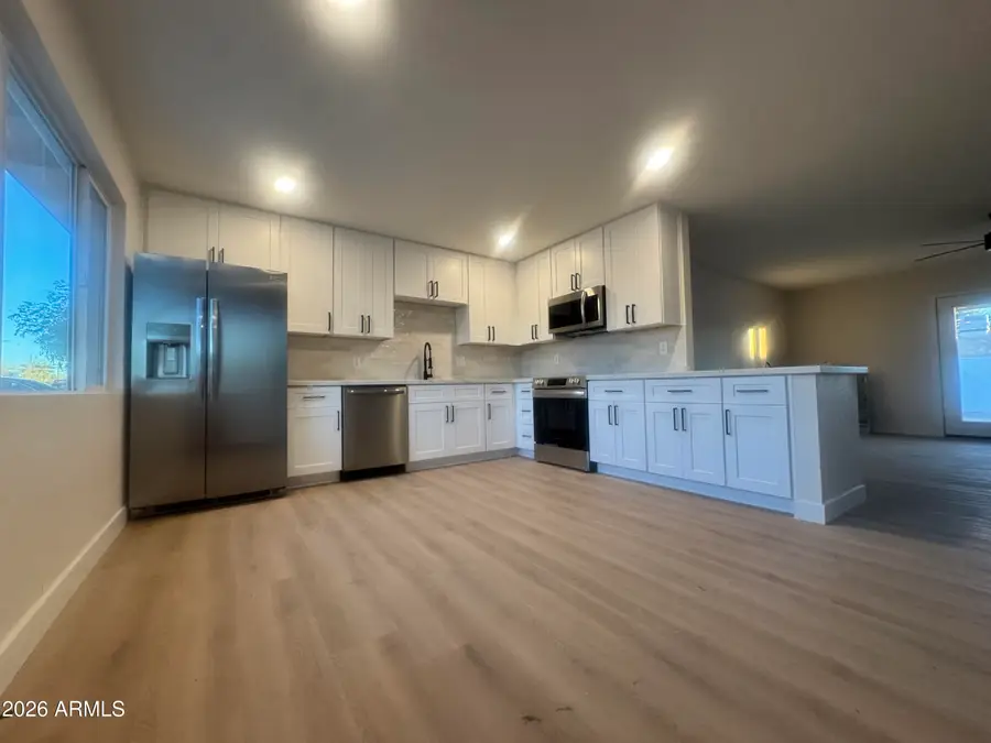 3337 W Ocotillo Road, Phoenix, AZ 85017 - Image #2