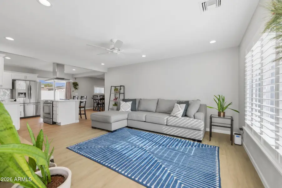 2030 E Whitton Avenue, Phoenix, AZ 85016 - Image #2