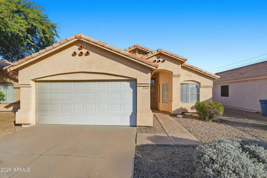 982 E Carla Vista Place, Chandler, AZ 85225 - Image #2