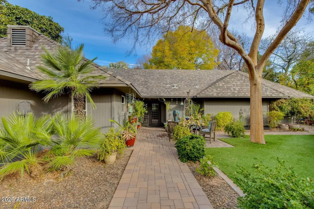 2038 E Pasadena Avenue, Phoenix, AZ 85016 - Image #1