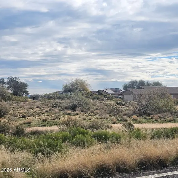 22150 W Mira Vista -- #63, Congress, AZ 85332