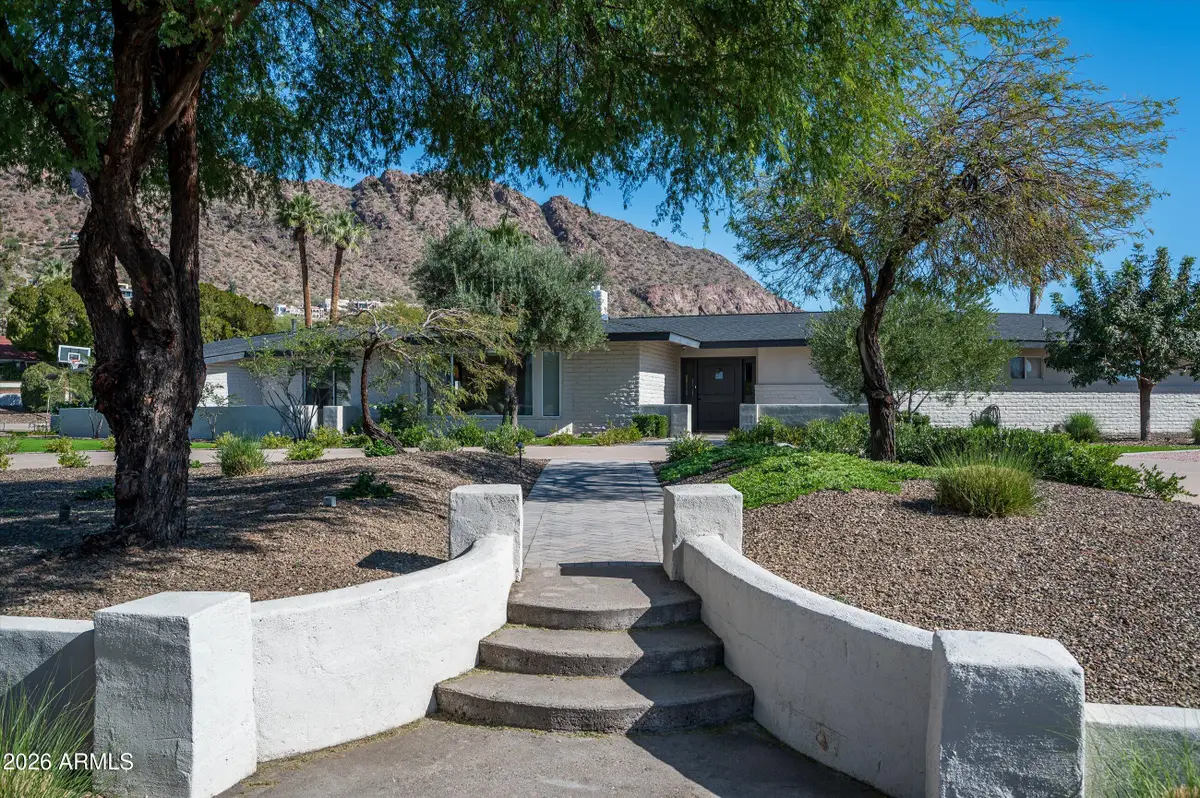 4545 N Royal View Drive E, Phoenix, AZ 85018 - #1