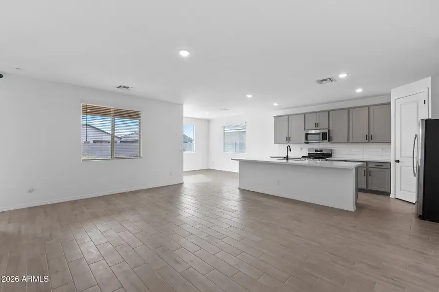 4183 E Brook Lynn Place, San Tan Valley, AZ 85143 - Image #2