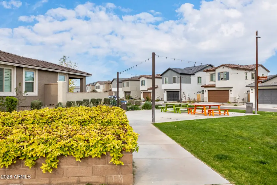 9314 E Sequence Avenue, Mesa, AZ 85212 - Image #2