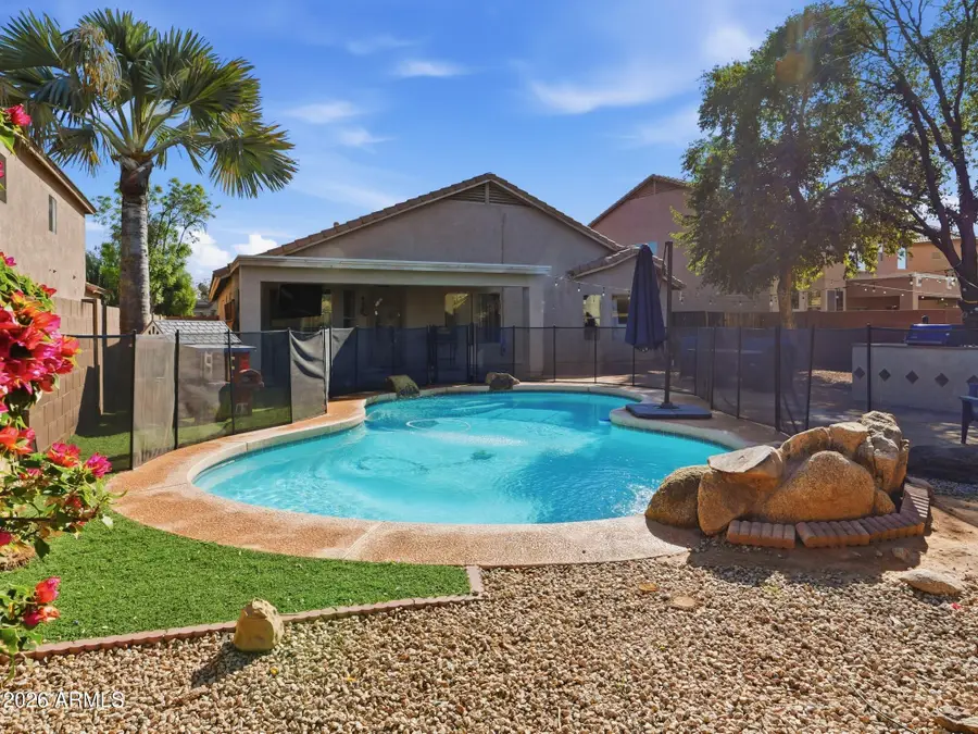 3206 S 81st Avenue, Phoenix, AZ 85043 - #2