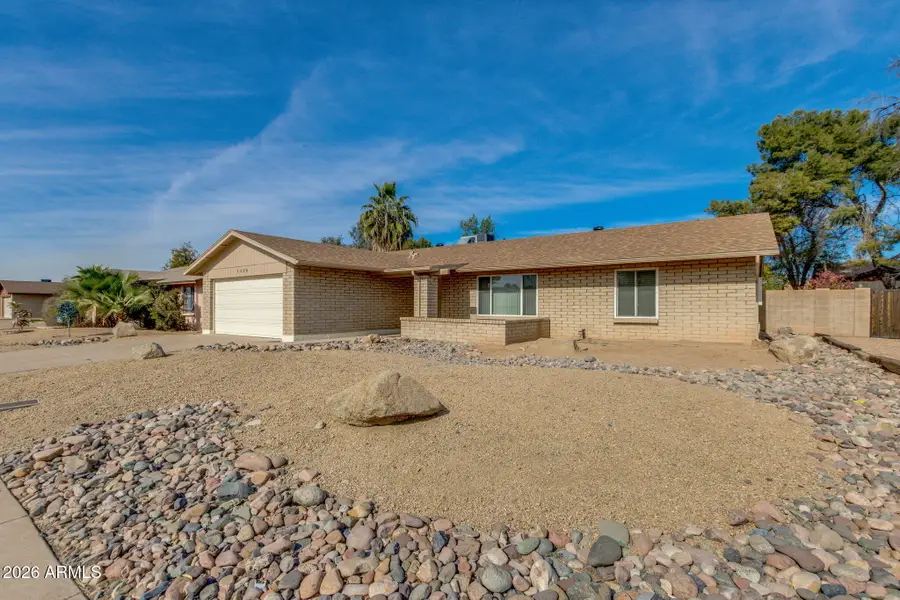 5338 W Freeway Lane, Glendale, AZ 85302 - Image #2