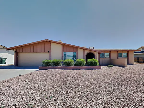 4569 W Shaw Butte Drive, Glendale, AZ 85304