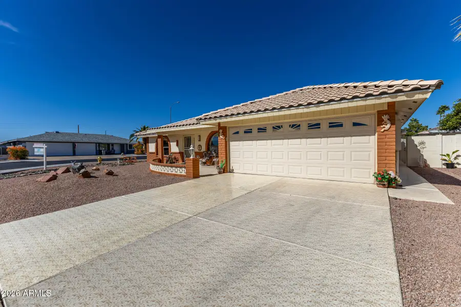 7704 E Navarro Avenue, Mesa, AZ 85209 - #3