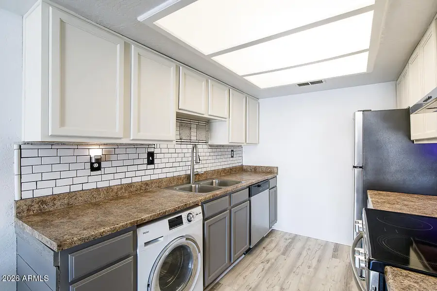 16602 N 25 Street #225, Phoenix, AZ 85032 - Image #2