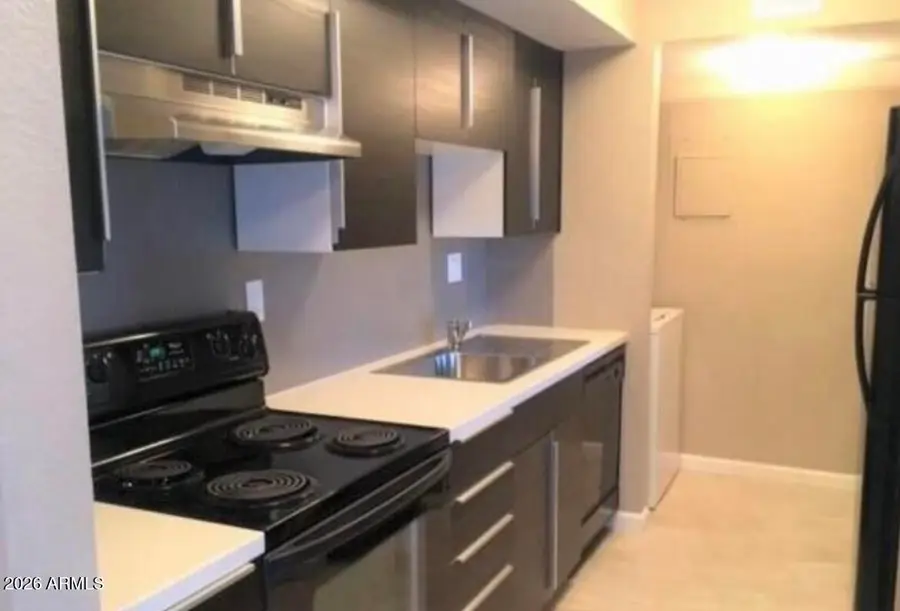 6118 W Morten Avenue, Glendale, AZ 85301 - Image #2