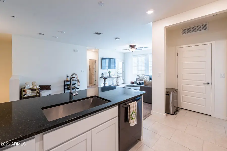 2750 S Voyager Drive #101, Gilbert, AZ 85295 - #3