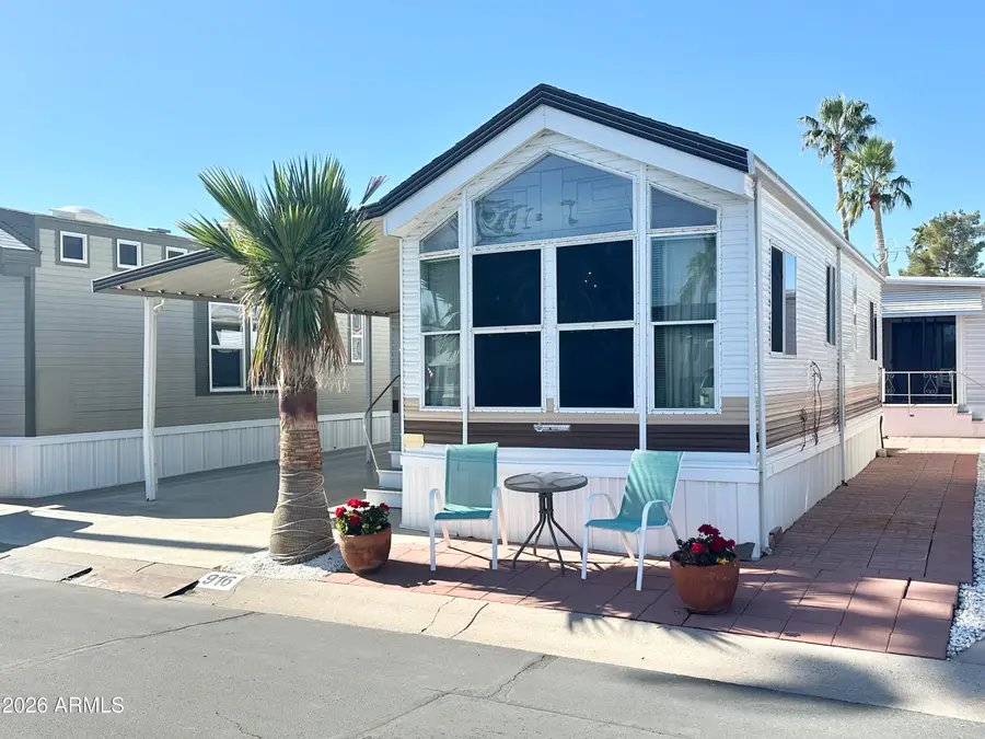 916 S Mineshaft Drive, Apache Junction, AZ 85119 - #3