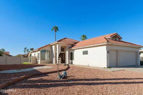 10409 E Silvertree Drive, Sun Lakes, AZ 85248