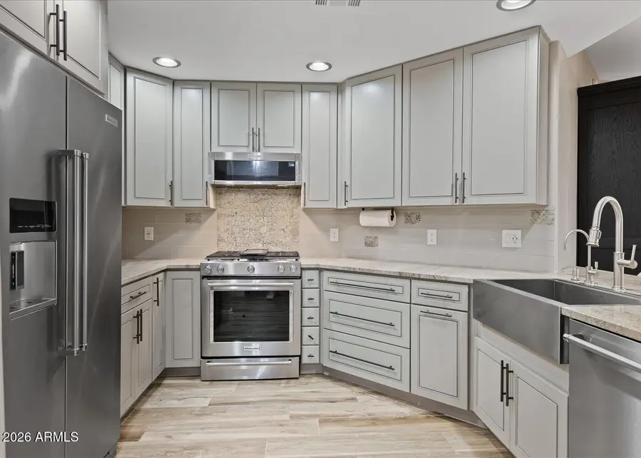 5350 E Deer Valley Drive #1250, Phoenix, AZ 85054 - Image #3