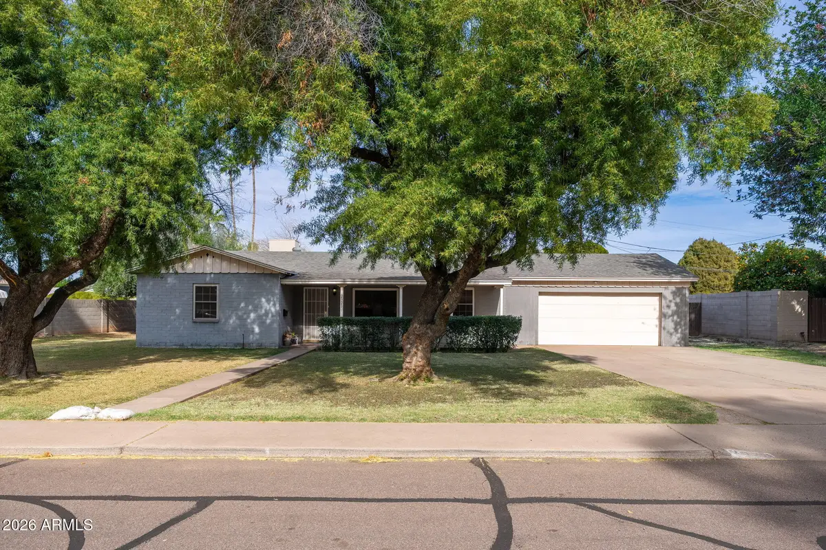 2320 E Fairmount Avenue, Phoenix, AZ 85016 - Image #1