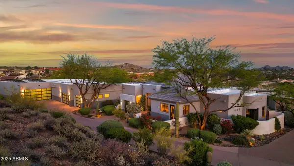 37221 N Holiday Lane, Carefree, AZ 85377