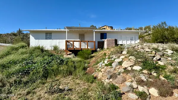 32240 S Lisa Drive, Black Canyon City, AZ 85324