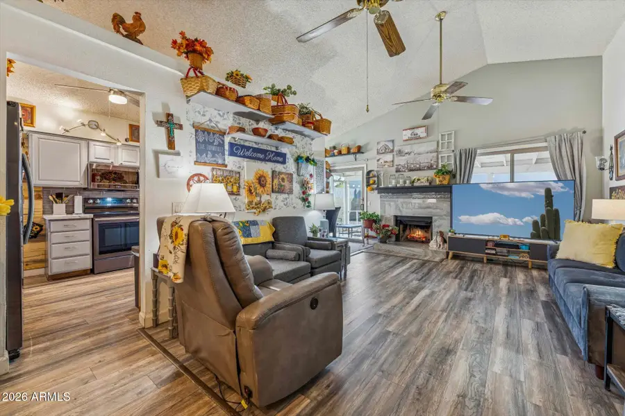 6405 W Mercer Lane, Glendale, AZ 85304 - Image #2