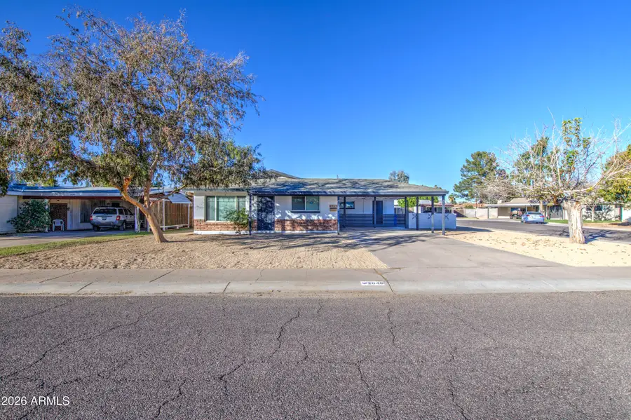 2048 W Claremont Street, Phoenix, AZ 85015 - #2