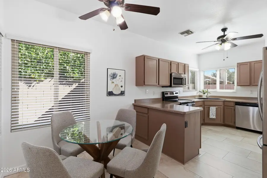 4257 E Rosemonte Drive, Phoenix, AZ 85050 - Image #2