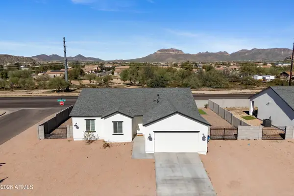 10530 E Baltimore Street, Apache Junction, AZ 85120