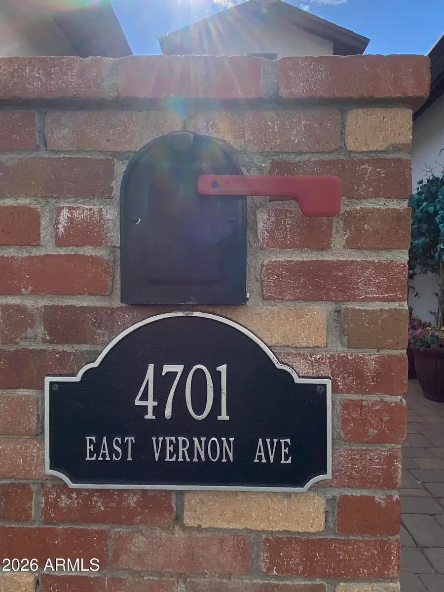 4701 E Vernon Avenue E, Phoenix, AZ 85008 - #3