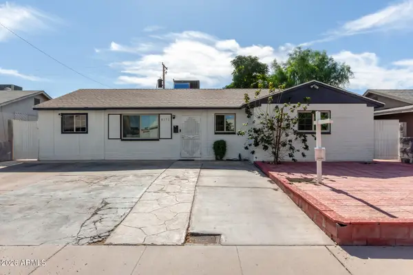 8151 W Clarendon Avenue, Phoenix, AZ 85033