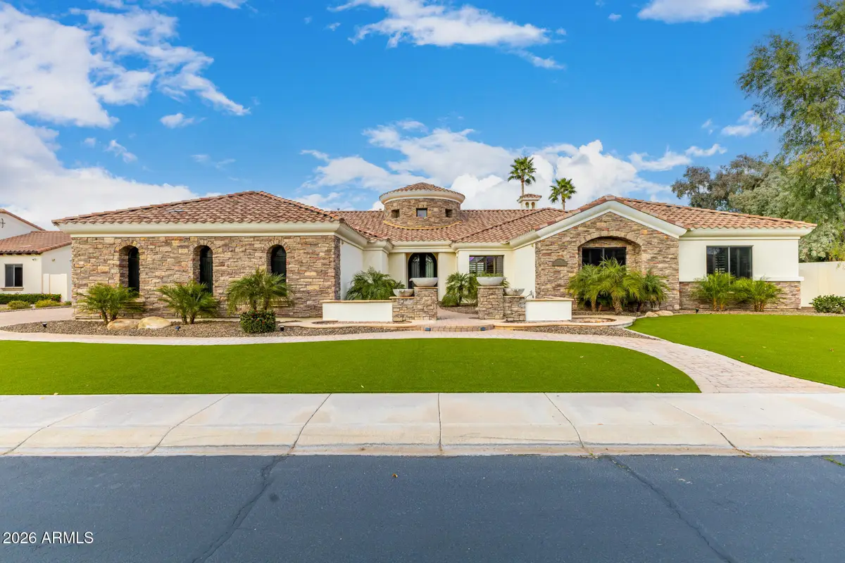 4326 E Capricorn Place, Chandler, AZ 85249 - #1