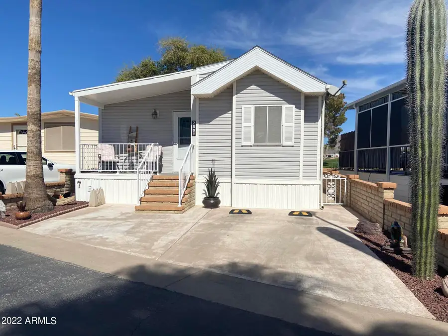 2301 S Seminole Drive #301, Apache Junction, AZ 85119 - Image #2