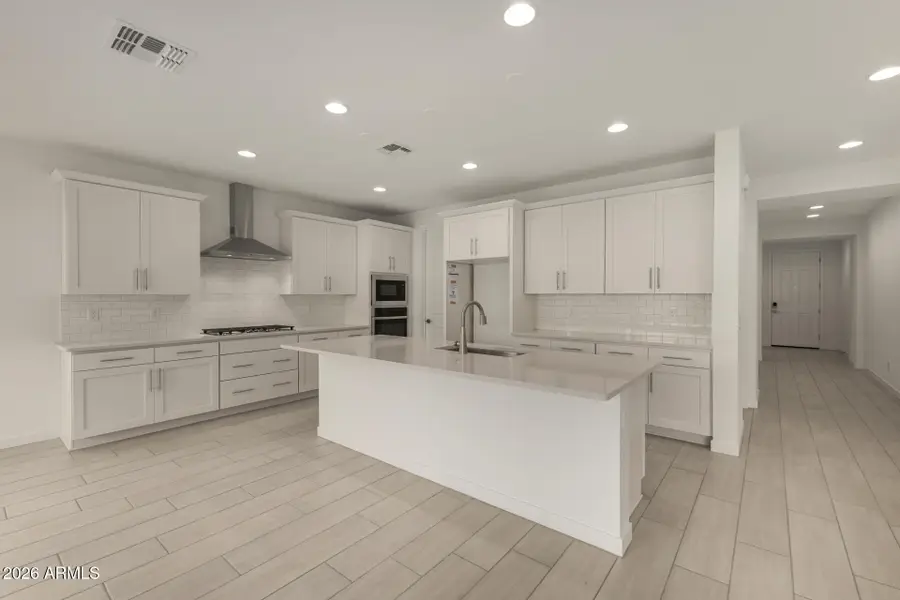 18137 W Watkins Street, Goodyear, AZ 85338 - Image #3