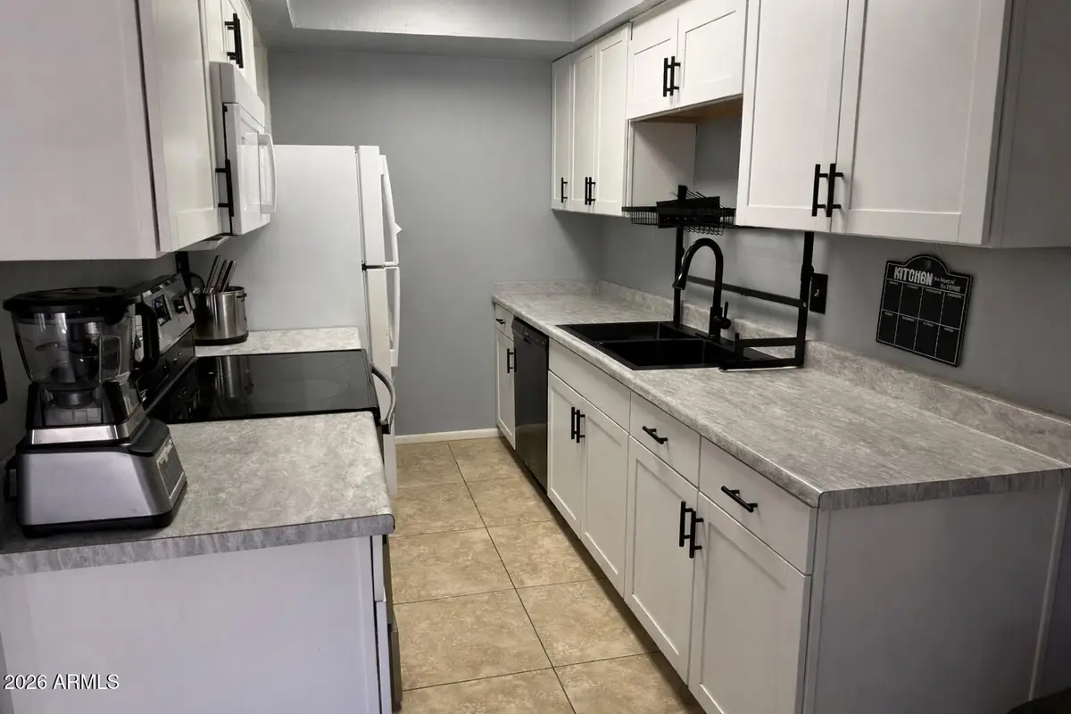 286 W Palomino Drive #51, Chandler, AZ 85225 - #1