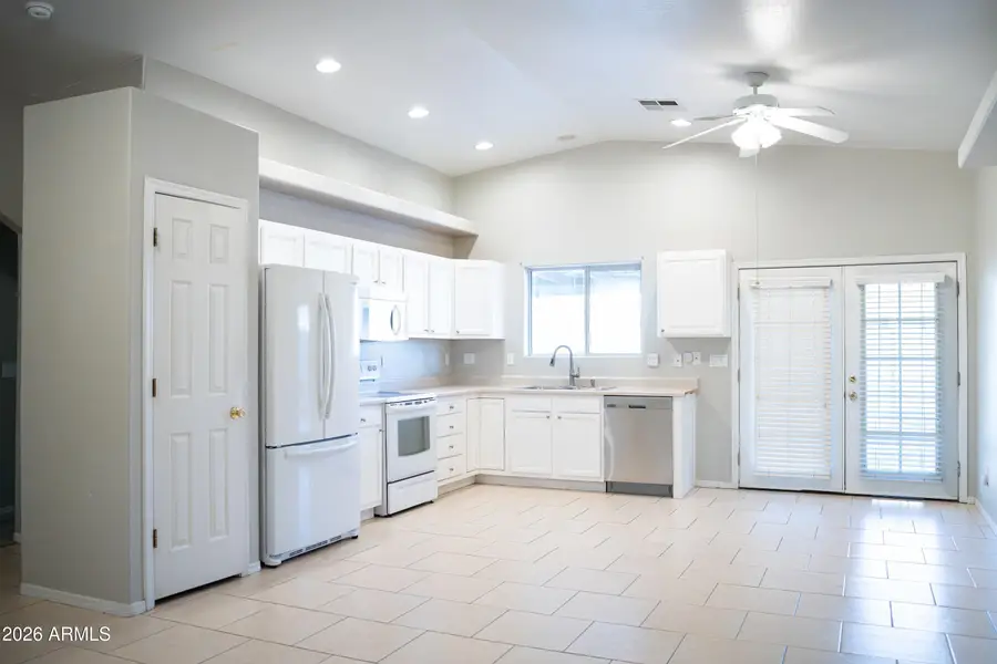 8431 W Altos Drive, Arizona City, AZ 85123 - #3