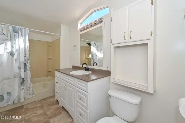 8301 N 103 Avenue #203, Peoria, AZ 85345