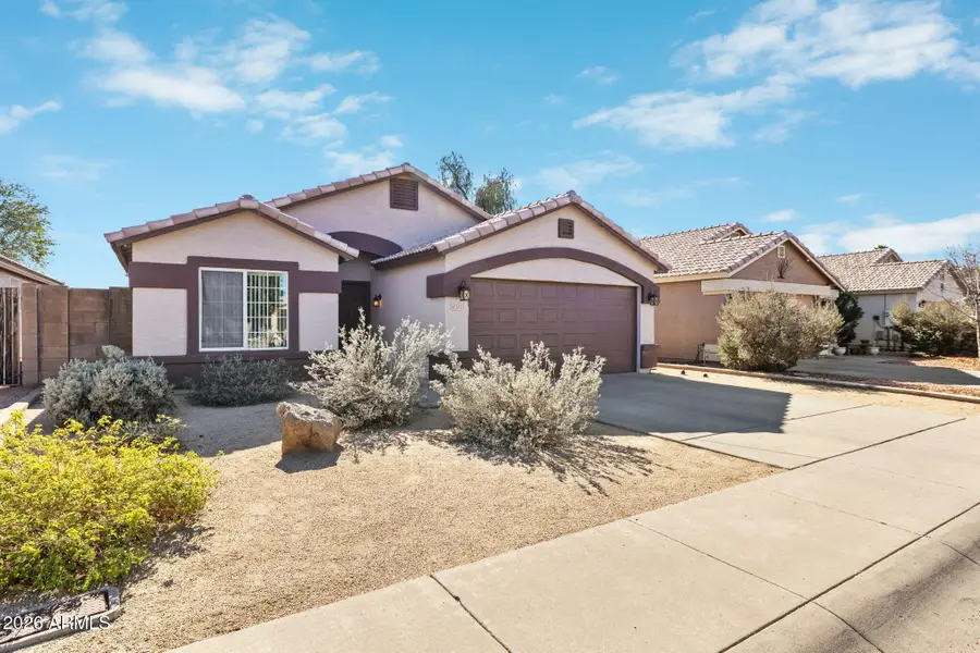 3523 W Saguaro Park Lane, Glendale, AZ 85310 - Image #3