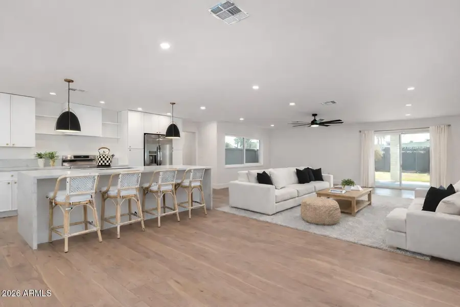 829 E Desert Park Lane, Phoenix, AZ 85020 - #2