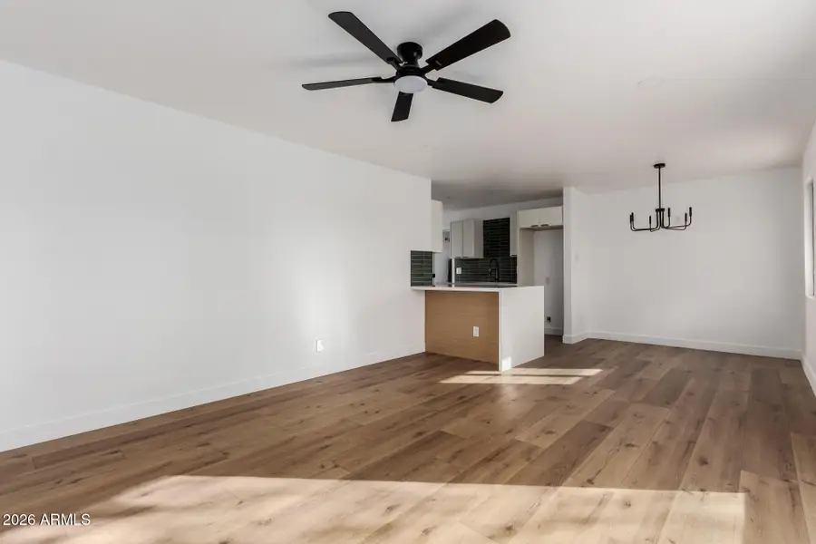 637 N Sunset Drive, Chandler, AZ 85225 - #3