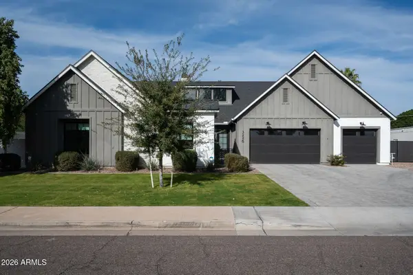 3226 E Glenrosa Avenue, Phoenix, AZ 85018