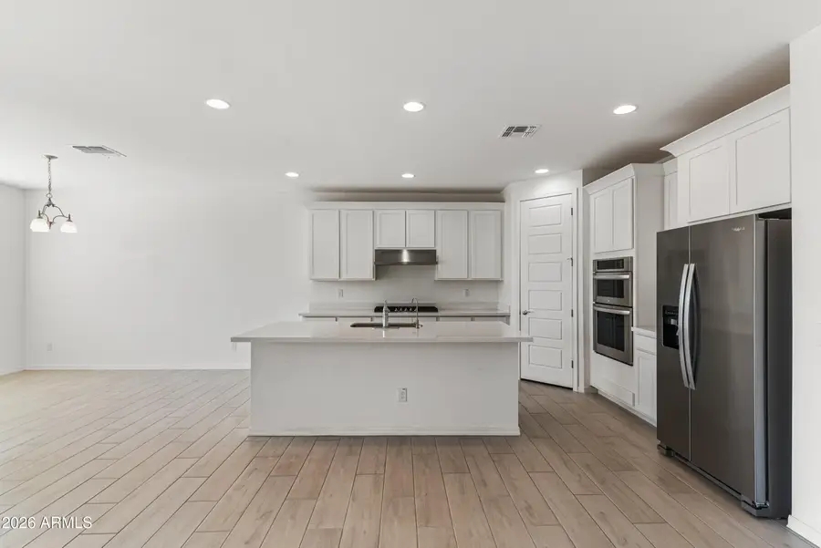 13411 W Rowel Road, Peoria, AZ 85383 - Image #2